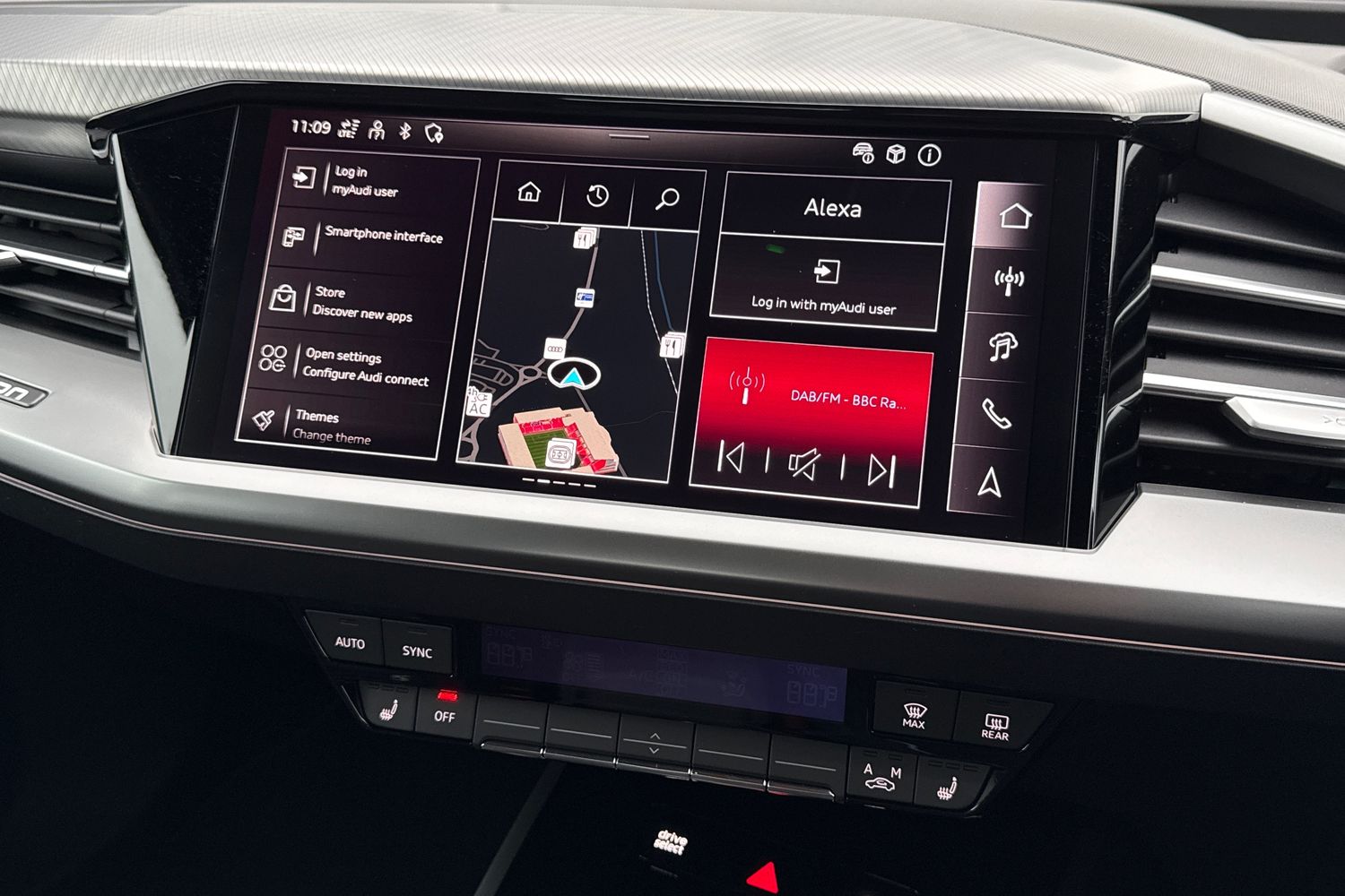 Used Audi Q4 e-tron 2025 for sale - 76896132: Photo 25