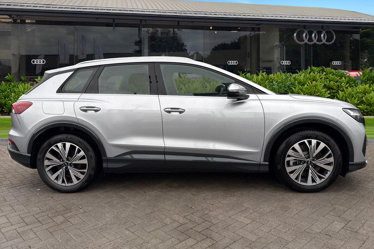 Used Audi Q4 e-tron 2025 for sale - 76896132: Photo 3