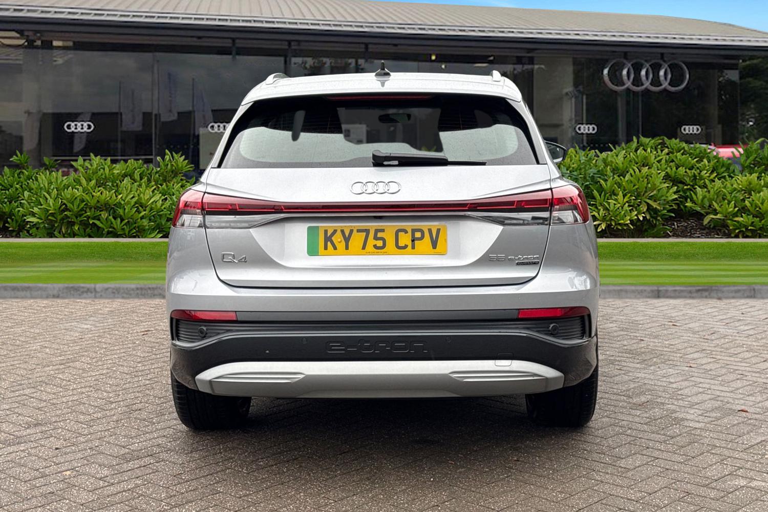 Used Audi Q4 e-tron 2025 for sale - 76896132: Photo 4