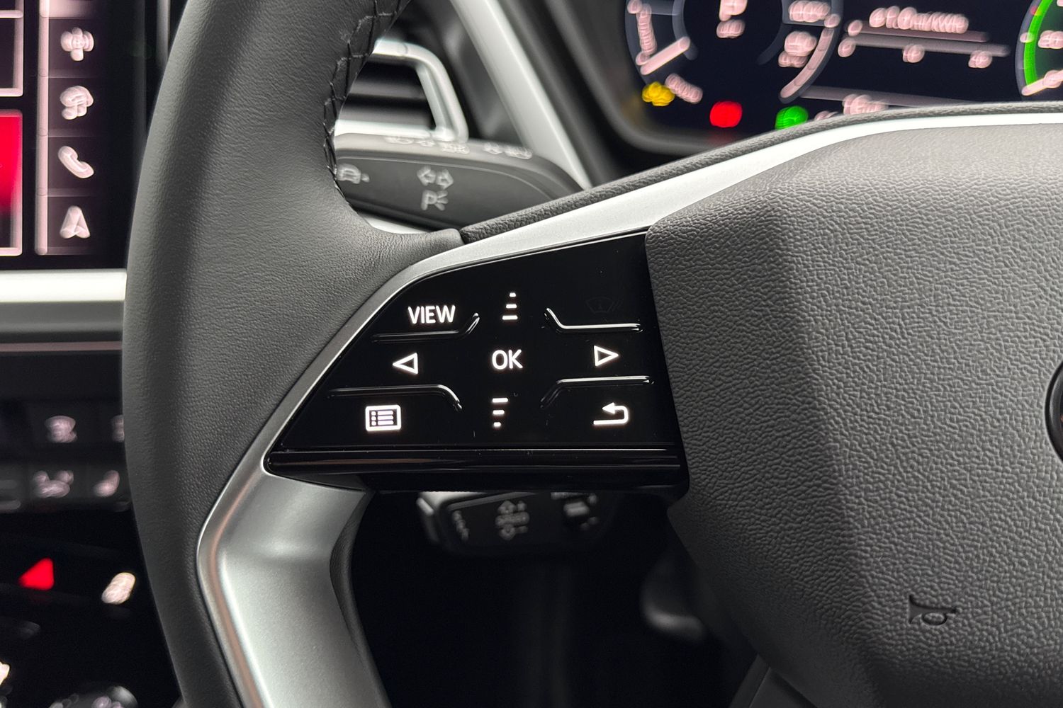 Used Audi Q4 e-tron 2025 for sale - 76896132: Photo 53