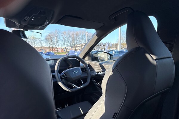 Used Audi Q6 e-tron 2025 for sale - 74854866: Photo 46