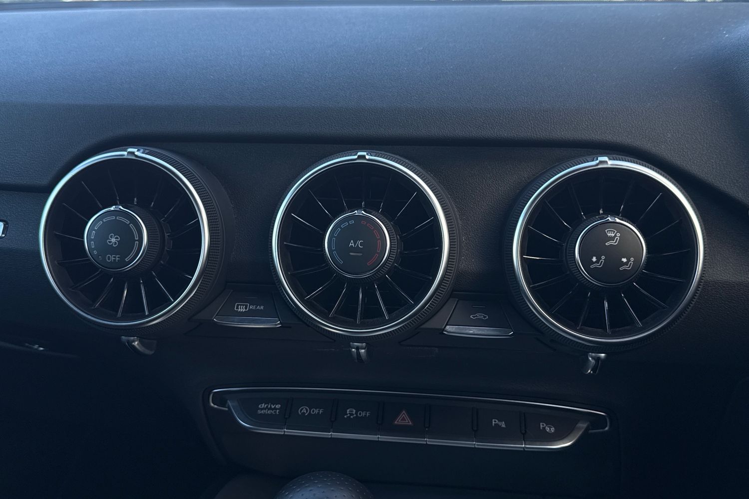 Used Audi TT 2023 for sale - 77382620: Photo 19