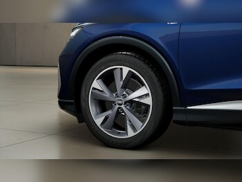 Used Audi Q4 e-tron 2025 for sale - 77059324: Photo