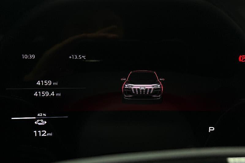 Used Audi Q6 e-tron 2024 for sale - 76171233: Photo 11