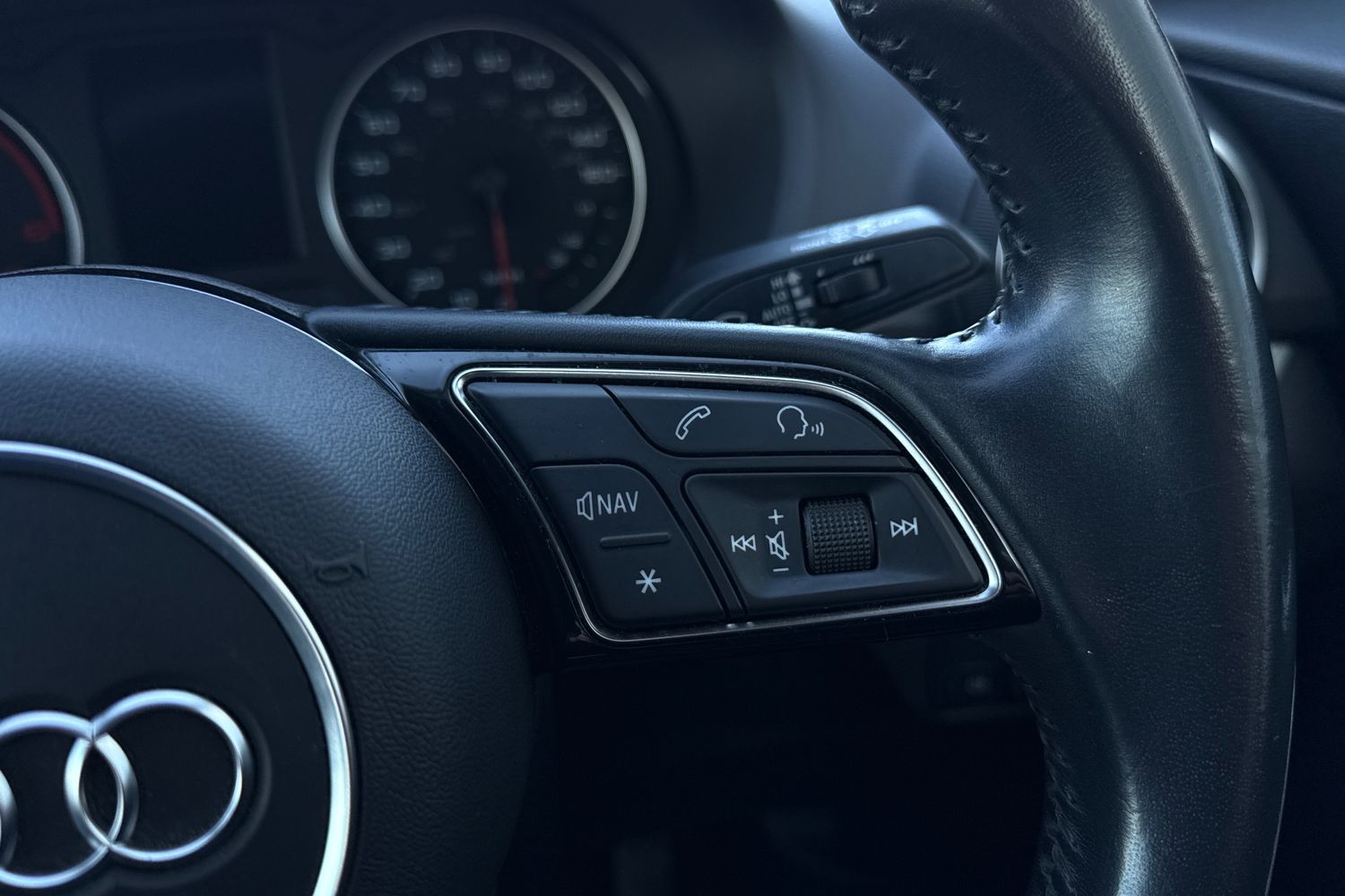 Used Audi Q2 2019 for sale - 77382799: Photo 46