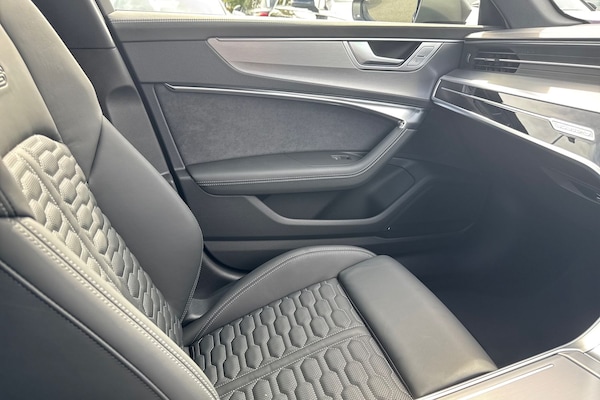Used Audi RS6 Avant 2025 for sale - 75785984: Photo 14
