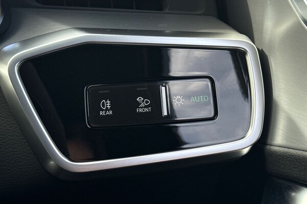 Used Audi RS6 Avant 2025 for sale - 75785984: Photo 46