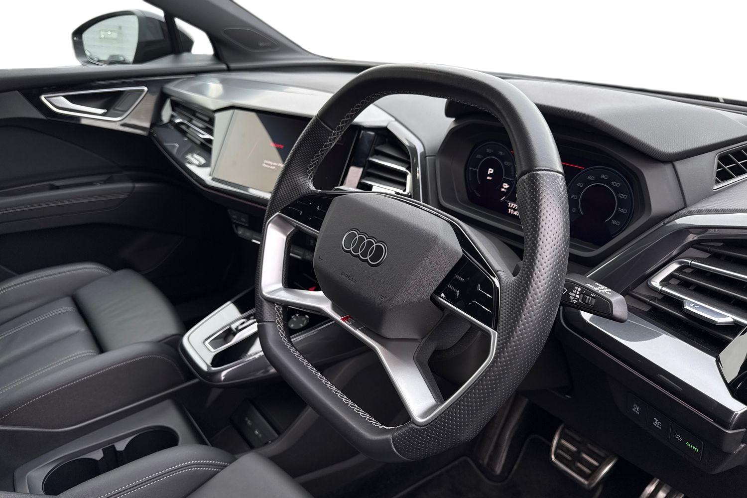 Used Audi Q4 e-tron 2023 for sale - 77443975: Photo 14