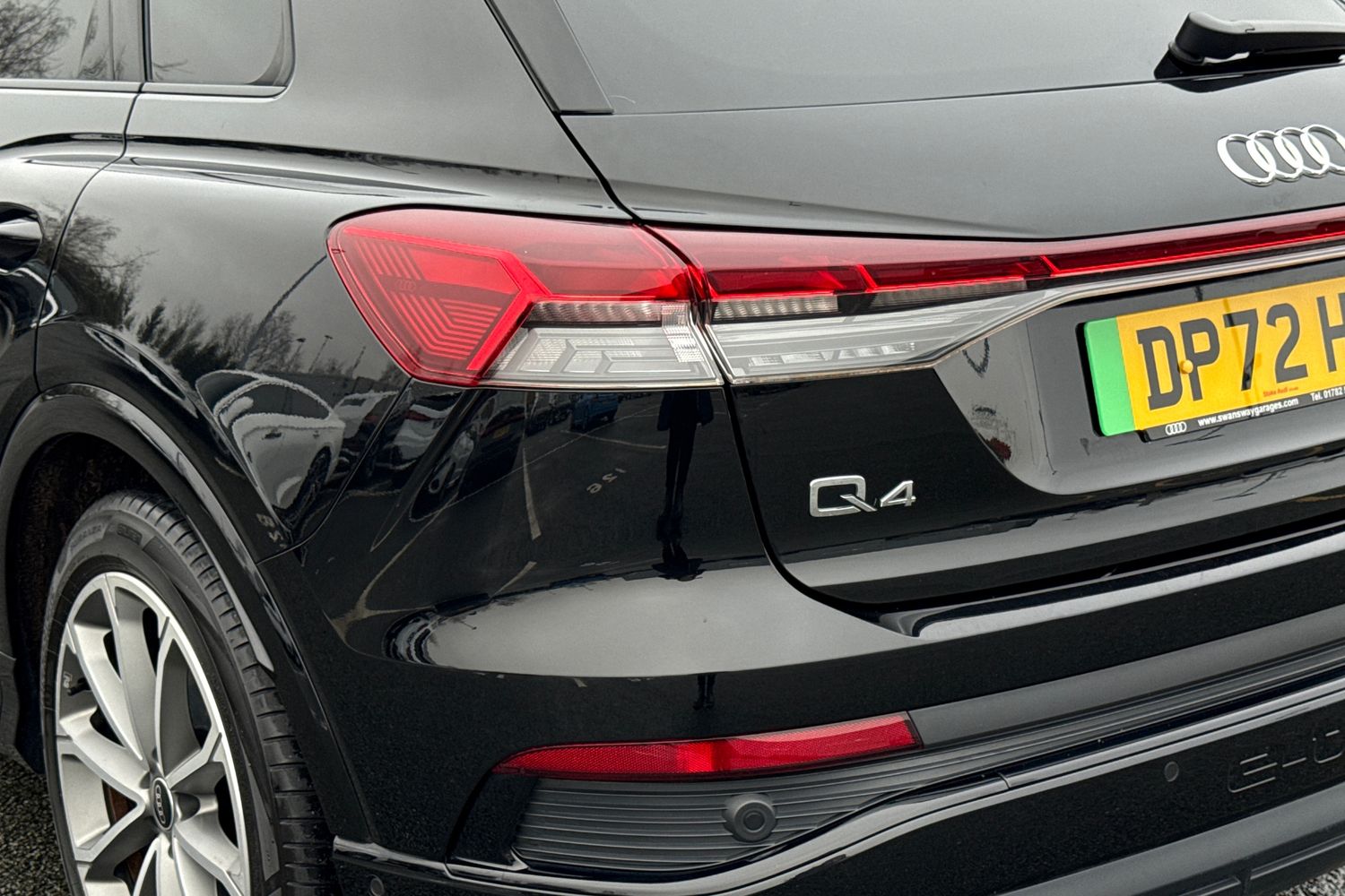 Used Audi Q4 e-tron 2023 for sale - 77443975: Photo 8