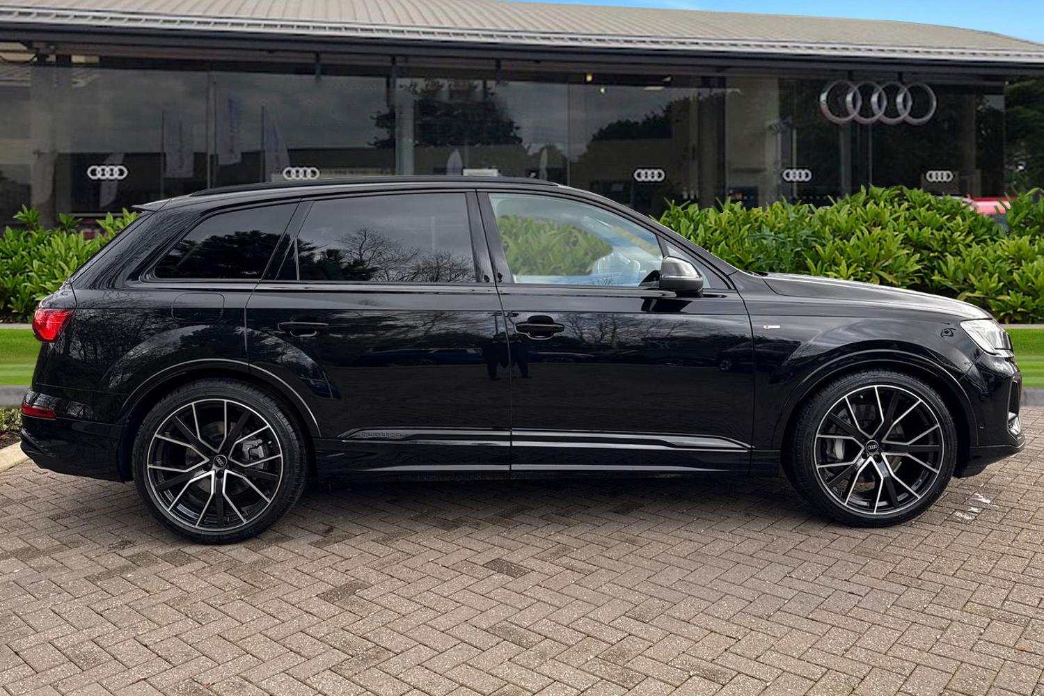 Used Audi Q7 2026 for sale - 77973476: Photo 3