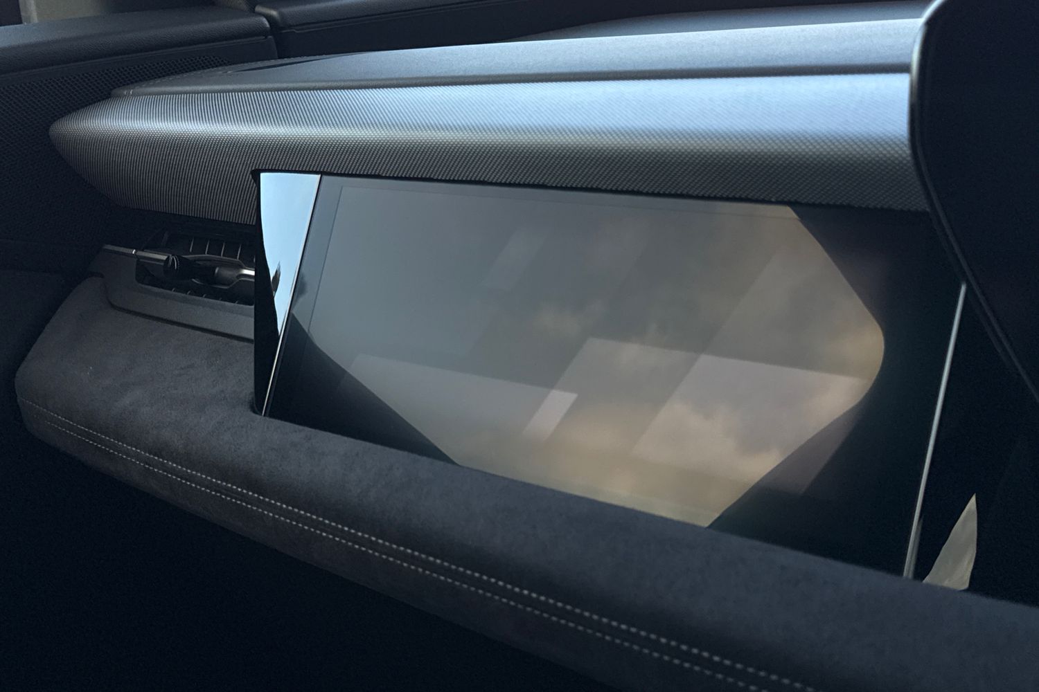 Used Audi Q6 e-tron 2025 for sale - 76896150: Photo 53