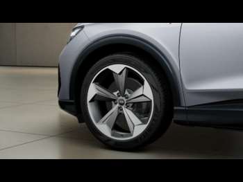Used Audi Q4 e-tron 2025 for sale - 74233712: Photo