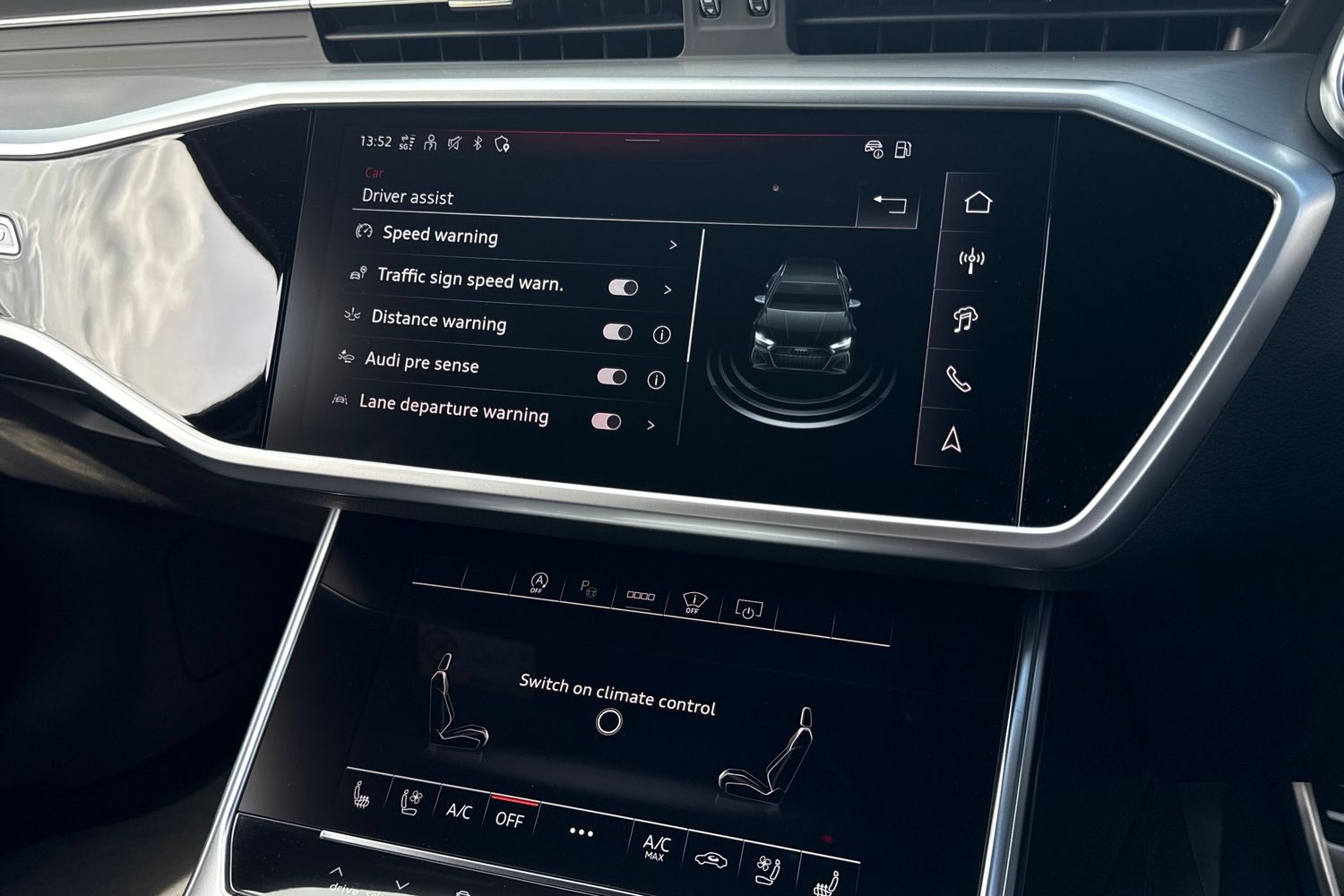 Used Audi RS6 Avant 2025 for sale - 76685750: Photo 31