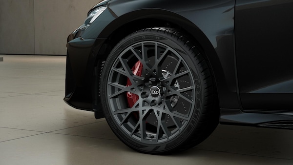Used Audi RS3 2025 for sale - 76224732: Photo 4