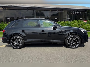 Used Audi Q7 2025 for sale - 75556939: Photo