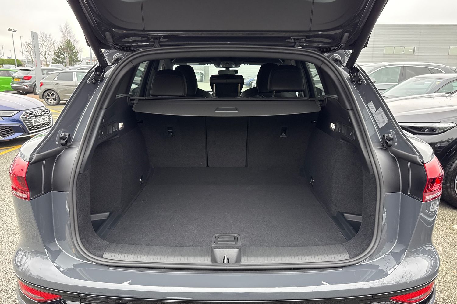 Used Audi Q6 e-tron 2026 for sale - 77287047: Photo 6