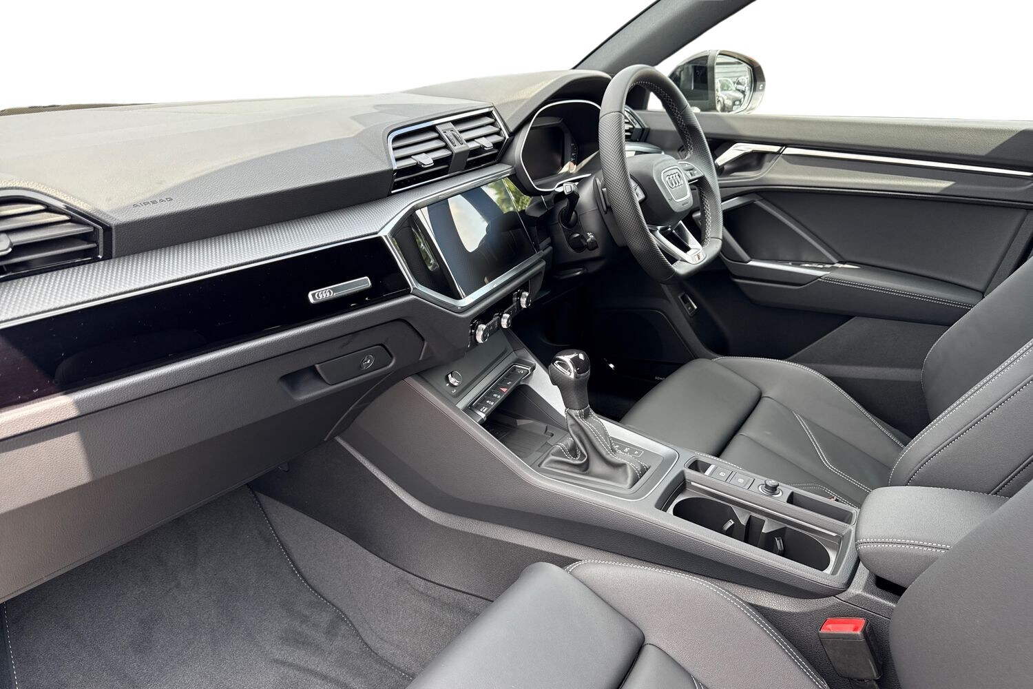 Used Audi Q3 2025 for sale - 76017582: Photo 14