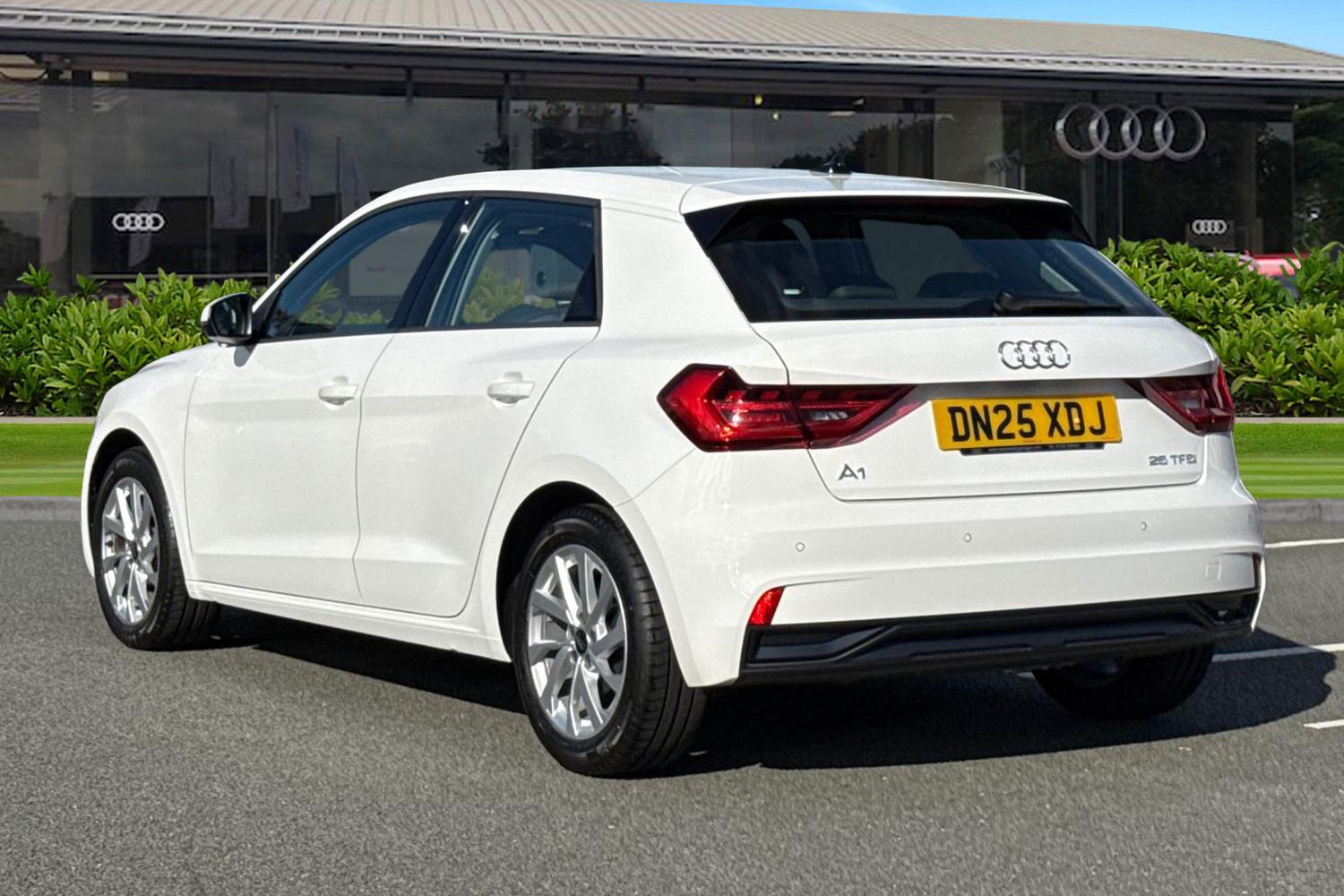 Used Audi A1 2025 for sale - 76047259: Photo 2
