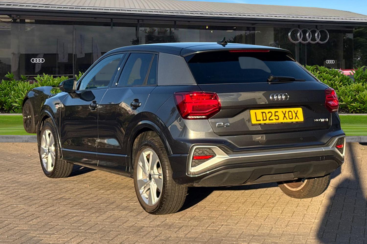 Used Audi Q2 2025 for sale - 77233263: Photo 2