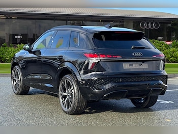 Used Audi Q3 2025 for sale - 76929344: Photo