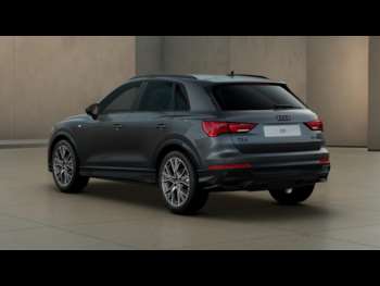 Used Audi Q3 2025 for sale - 74422290: Photo