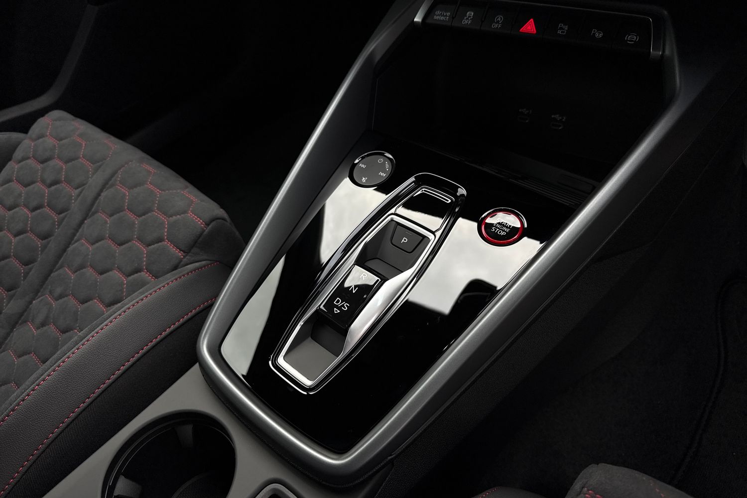 Used Audi RS3 2025 for sale - 76017542: Photo 19