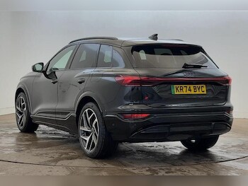 Used Audi Q6 e-tron 2024 for sale - 76171235: Photo