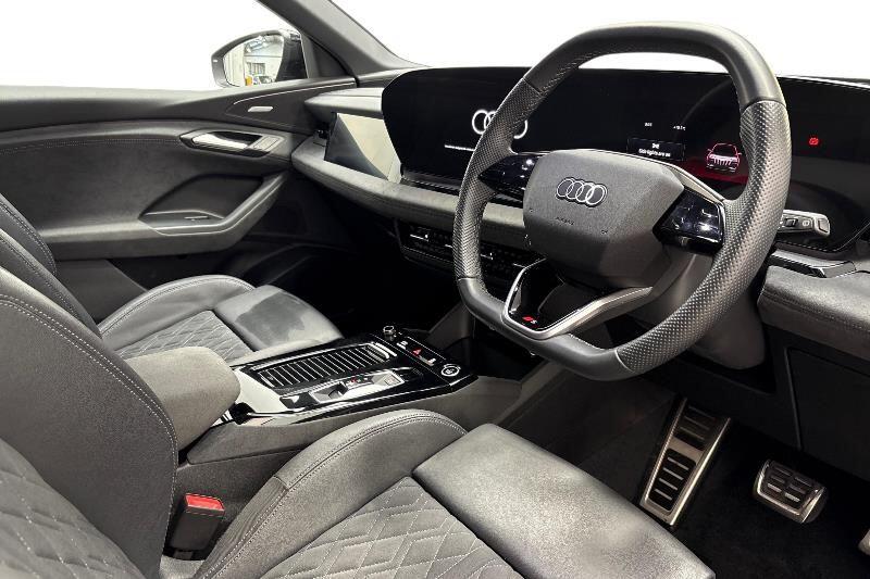 Used Audi Q6 e-tron 2024 for sale - 76171235: Photo 6