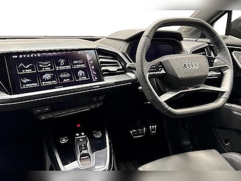 Used Audi Q4 e-tron 2025 for sale - 76171140: Photo 2