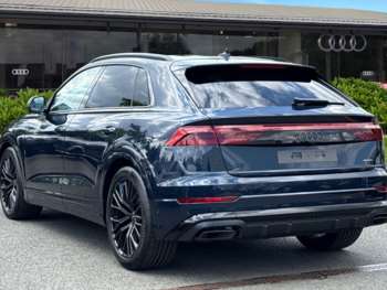 Used Audi Q8 2025 for sale - 74287301: Photo