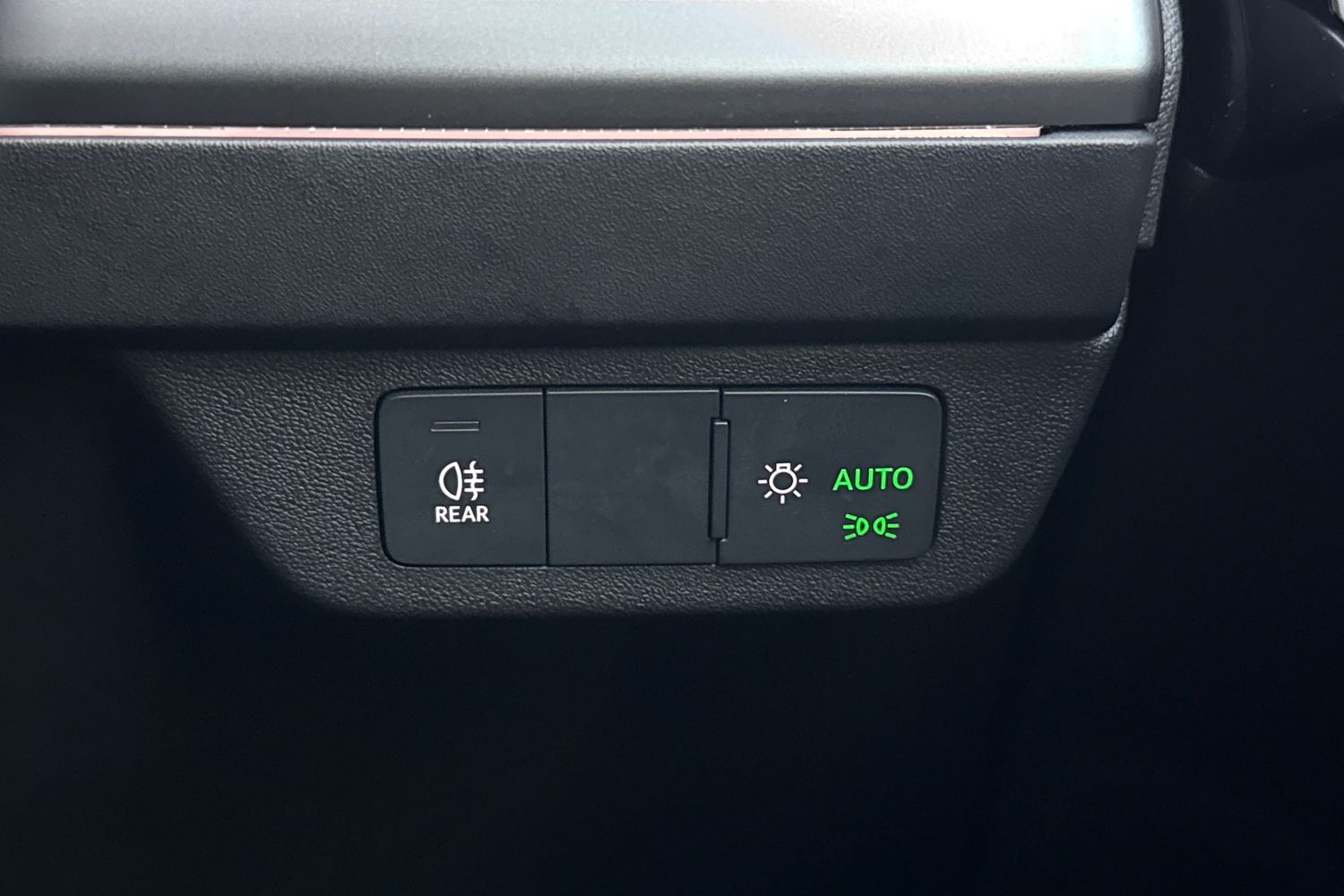 Used Audi Q4 e-tron 2024 for sale - 77383061: Photo 43