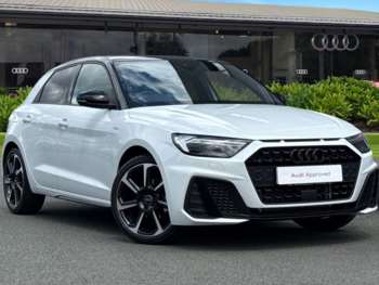 2025 - Black Edition 30 TFSI 116 PS S tronic 5-Door