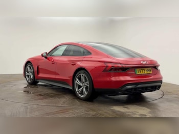 Used Audi e-tron GT 2023 for sale - 76274605: Photo 3