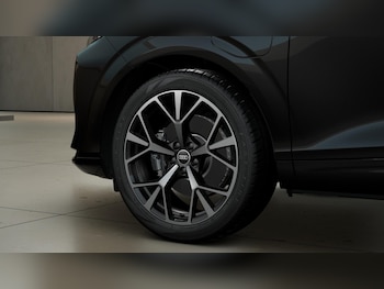 Used Audi Q3 2026 for sale - 77686829: Photo