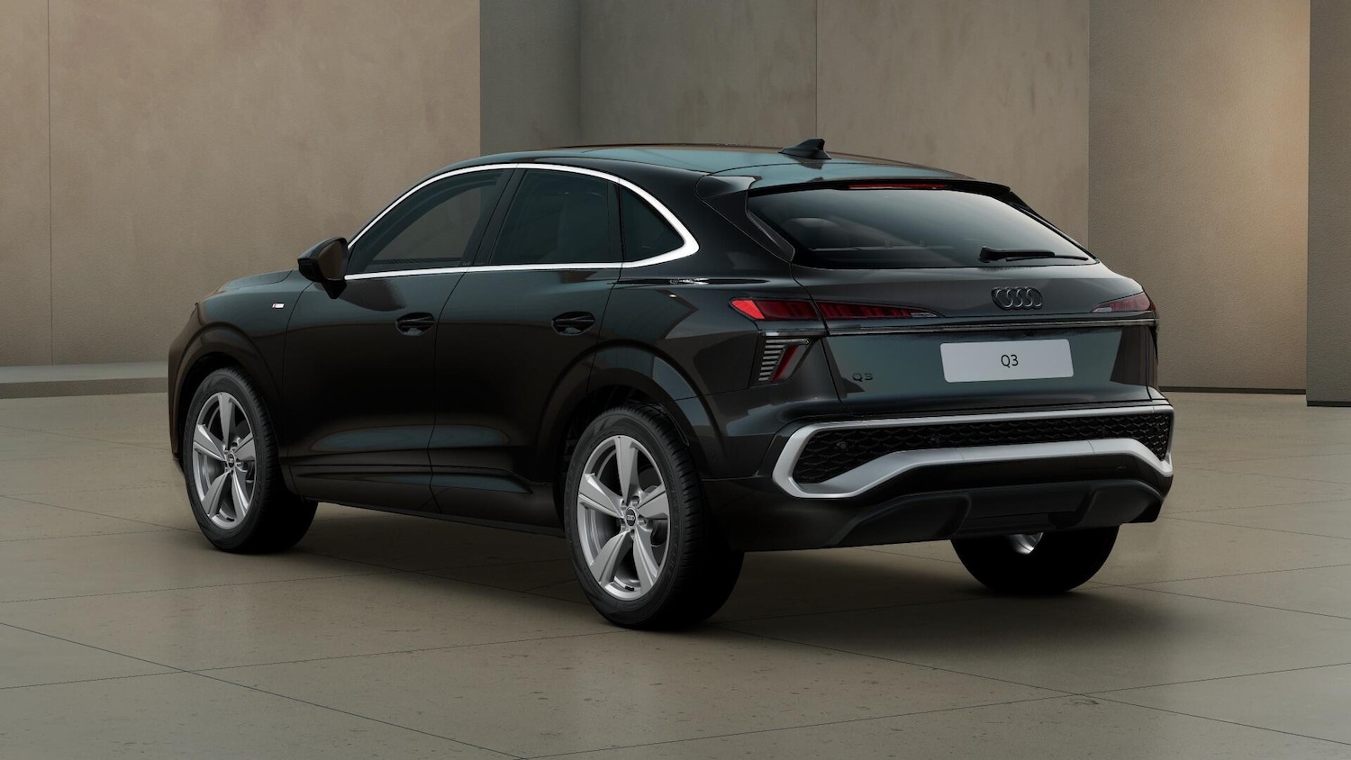 Used Audi Q3 2026 for sale - 77686944: Photo 2