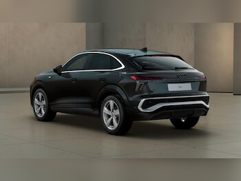 Used Audi Q3 2026 for sale - 77686944: Photo