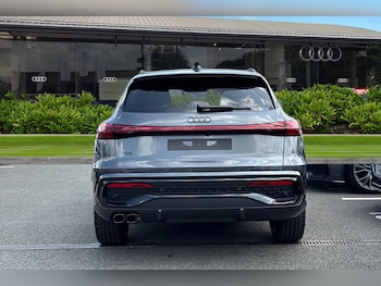 Used Audi Q5 2025 for sale - 75582579: Photo