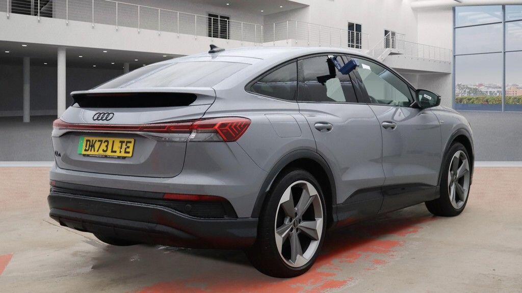 Used Audi Q4 e-tron 2024 for sale - 77631442: Photo 4