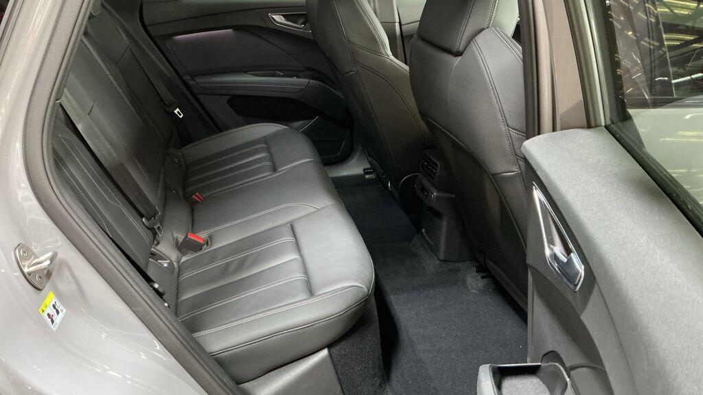 Used Audi Q4 e-tron 2024 for sale - 77631442: Photo 8