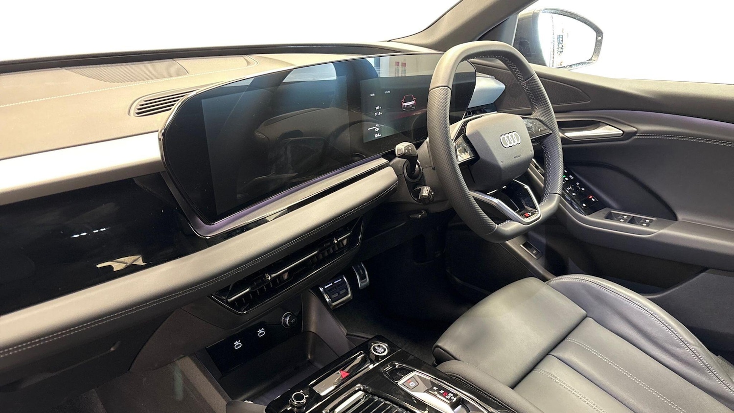 Used Audi Q6 e-tron 2025 for sale - 76143814: Photo 2