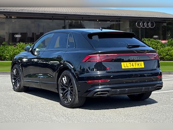 Used Audi Q8 2024 for sale - 79342083: Photo