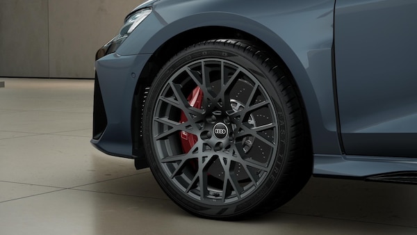 Used Audi RS3 2025 for sale - 76316602: Photo 5