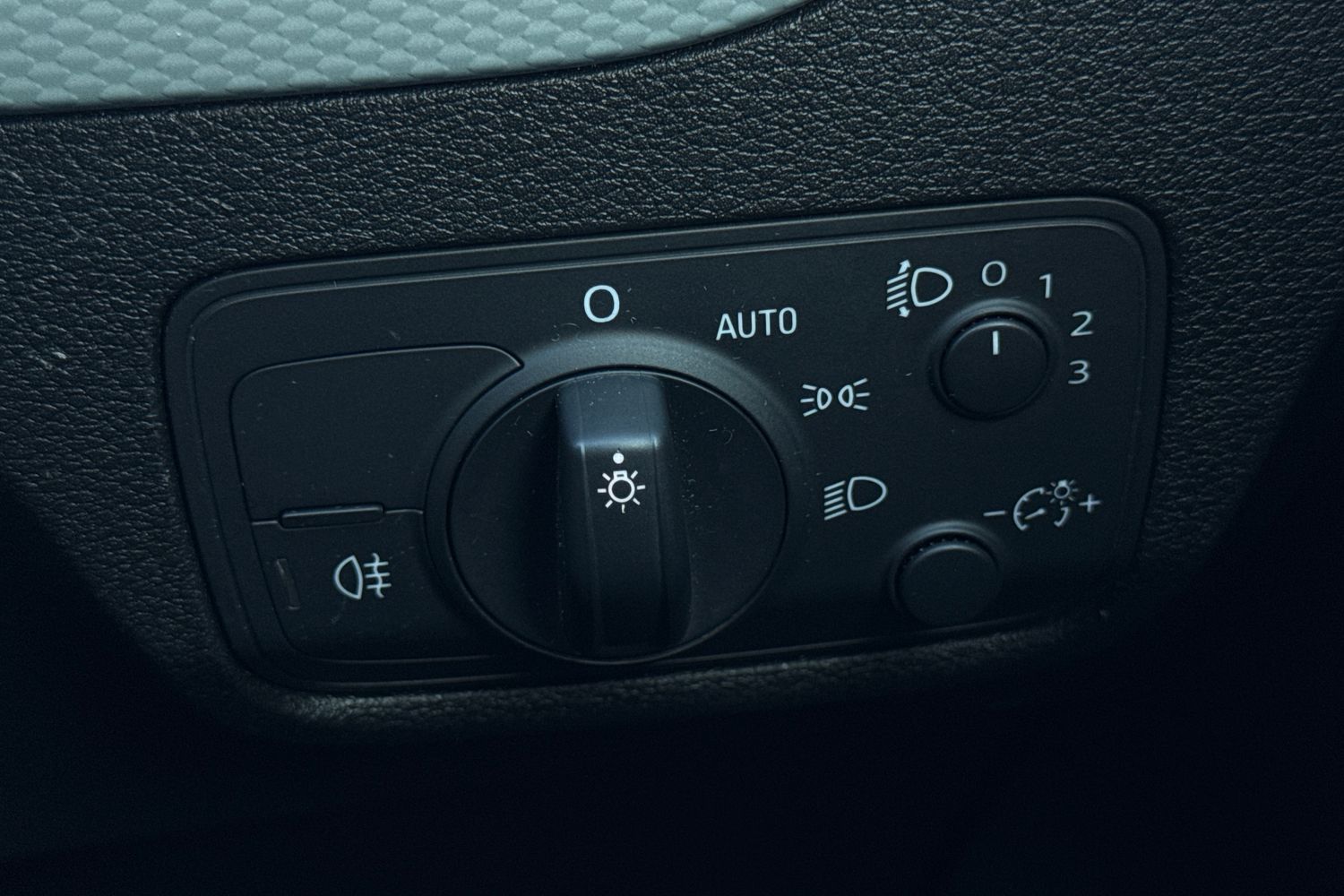 Used Audi Q2 2019 for sale - 77093640: Photo 37