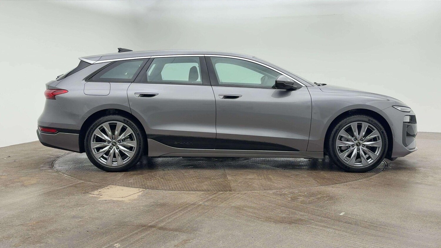 Used Audi A6 e-tron Avant 2025 for sale - 77106853: Photo 4