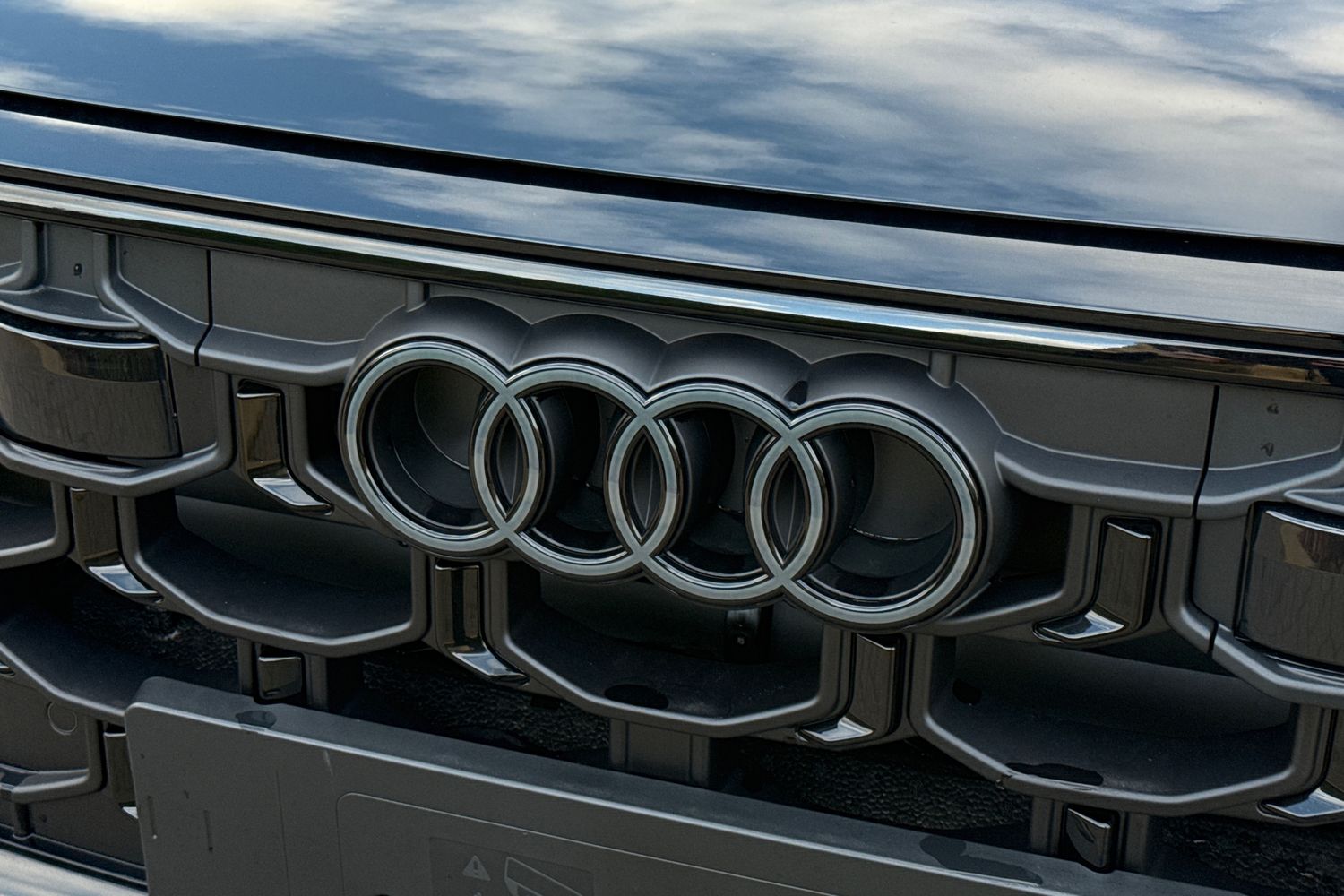 Used Audi Q8 2026 for sale - 77316832: Photo 24