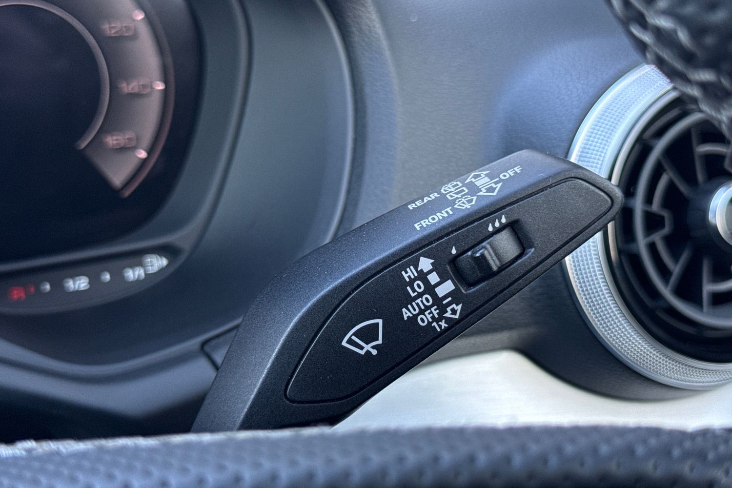 Used Audi Q2 2025 for sale - 76469267: Photo 49