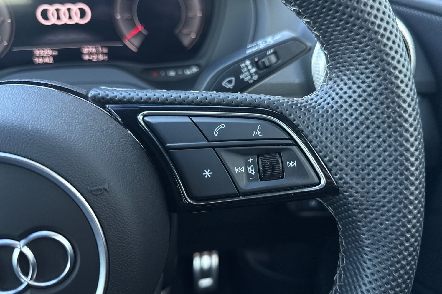 Used Audi Q2 2025 for sale - 76469267: Photo 50