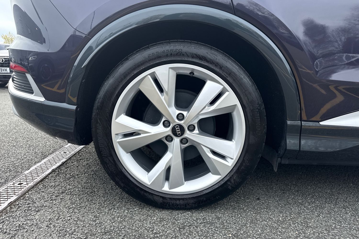 Used Audi Q4 e-tron 2024 for sale - 78189824: Photo 12