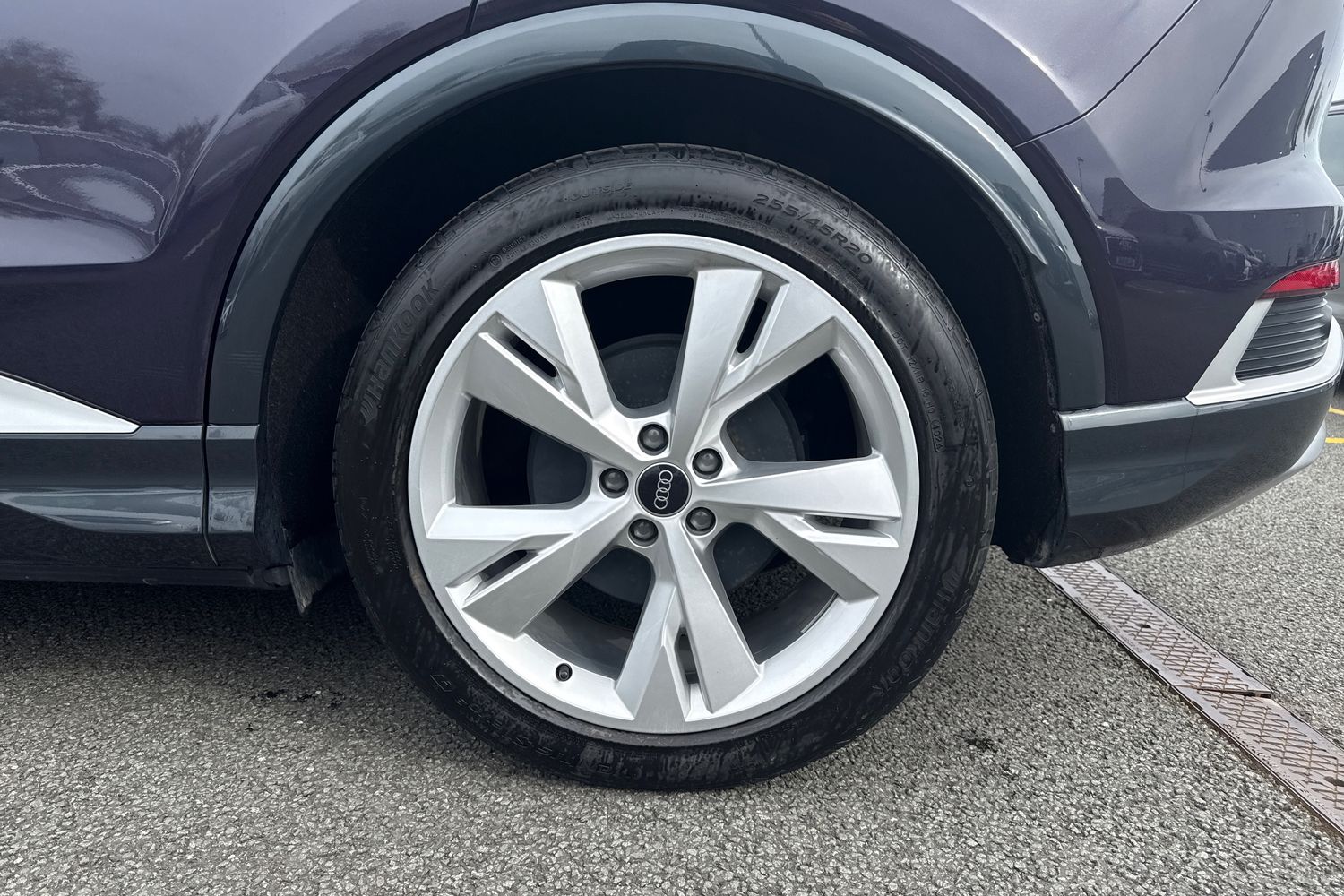 Used Audi Q4 e-tron 2024 for sale - 78189824: Photo 13