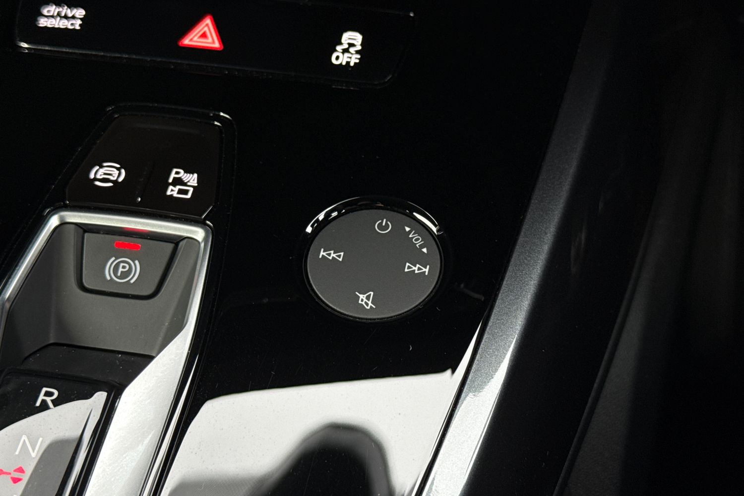 Used Audi Q4 e-tron 2024 for sale - 78189824: Photo 50